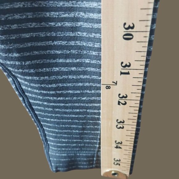 Marika High-Waisted Ombre Seamless Leggings Gray/Black Size Medium - Picture 7 of 15